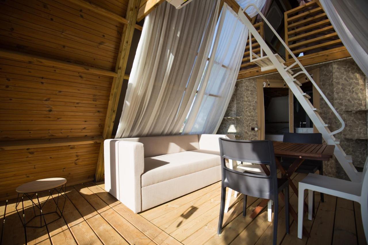 Nabi Resort Glamping & Spa Castel Volturno Extérieur photo